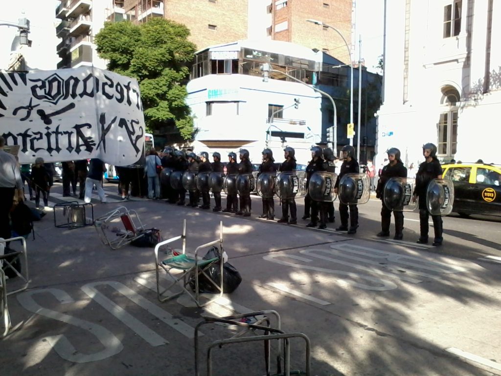 Feria de artesanos de Plaza Houssay